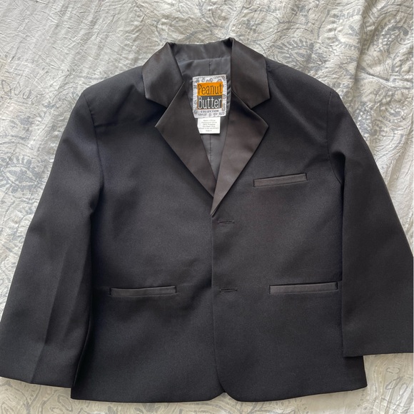 Peanut Butter Black Tuxedo size 4T - Picture 2 of 11